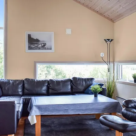 Stunning In With Sauna * Nedstrand